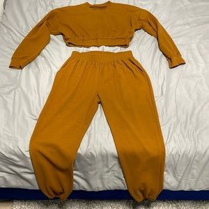 Jogger set - brown cropped top jogger set with pockets